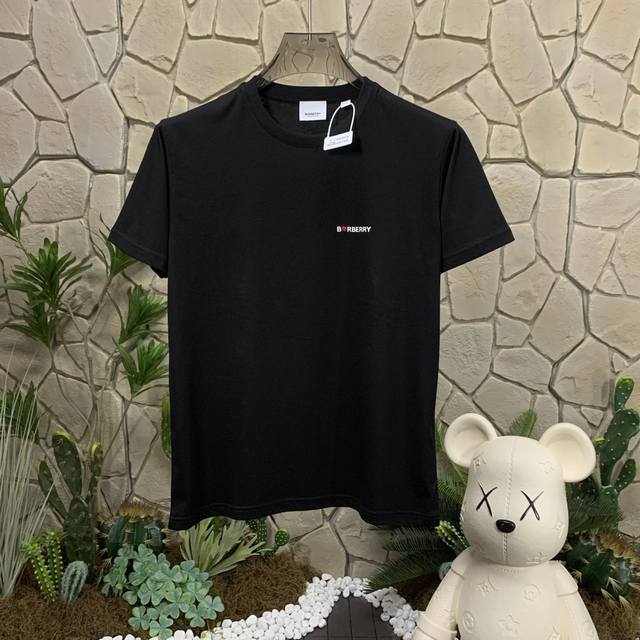 panda版本 供货 #代购级 巴宝莉 Burberry博柏利字母印花圆领宽松短袖T恤 黑色 秒杀市面上一切版本 只能说根本就不是一个级别的存在 不管是材质还是