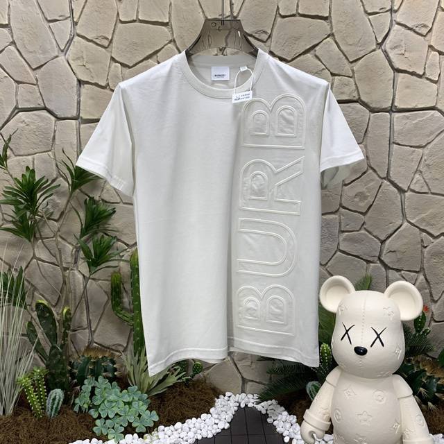 panda版本 供货 #代购级 巴宝莉 Burberry博柏利徽标压花棉质宽松短袖T恤 男女款 羊皮纸色 秒杀市面上一切版本 只能说根本就不是一个级别的存在 不