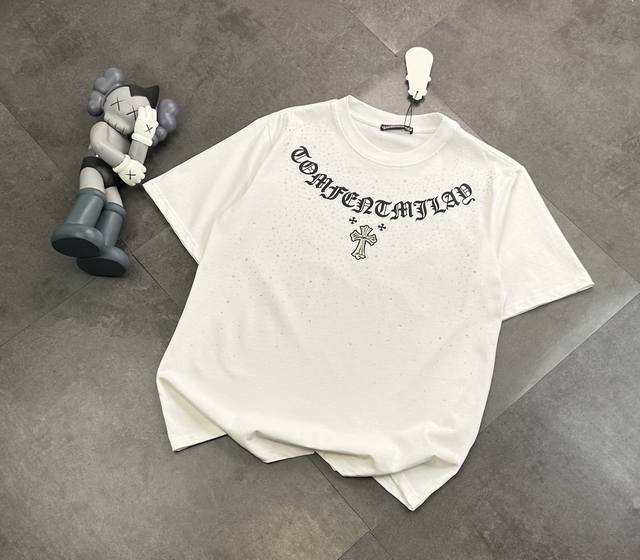 潮牌Chromehearts 克罗心满天星圆领短袖T恤 240G双纱潮牌专用棉 纹理清晰 质感满满 同缸定染1 1无色差精密纯棉螺纹 层搭叠穿 自留好货 强烈推