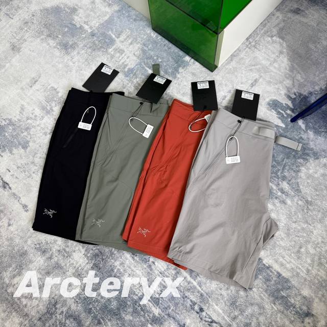 供 Arc Teryx 始祖鸟 夏季新款可调节腰带速干户外跑步徒步通勤功能短裤 轻薄耐磨 保持运动舒适性 科技面料 版型设计独特 更兼具了时尚性和功能性 立体剪