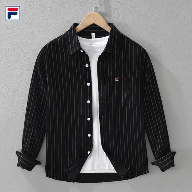 上新 斐乐Fila25款港风条纹刺绣水洗潮流纯棉透气衬衫外套 优质柔软棉纤制 不变形 不起球 细腻不糙手 耐磨性高 走线工整 亲肤抗皱等特点 立体裁剪 不挑身材