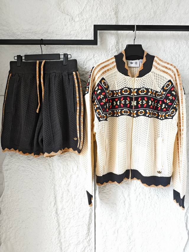 衣服 180短裤 传统底蕴与现代风尚的无界交融 adidas Originals X Clot 联名款 Edison Chen Crochet Sst 时尚简约