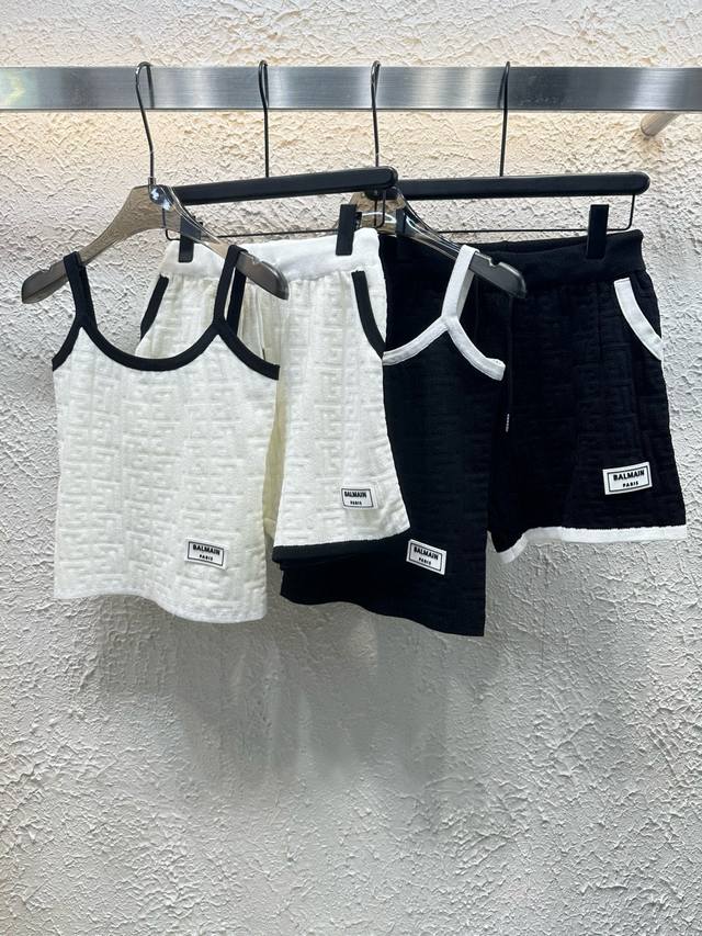 balmain 巴尔曼定制字母硅胶皮标老花提花吊带背心抽绳短裤针织套装 款号 25670105763 颜色 白色 黑色 尺码 均码 80-125斤