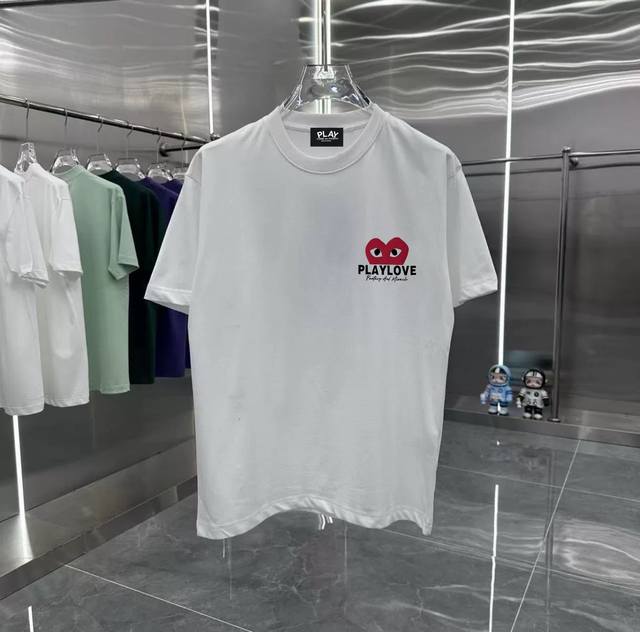 play系列 专柜款复古情侣 印花短袖T落肩袖 重磅280G精梳棉材质 透气舒适 版型宽松 进口外贸级专柜印花 随意搓洗不褪色不变形 情侣款 男女同款哦