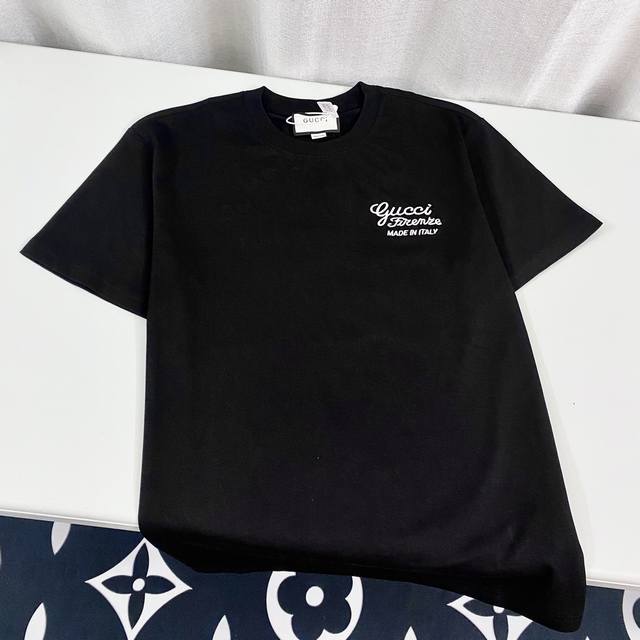 gucci 短袖Logo字母刺绣情侣圆领双纱260克纯棉休闲经典T恤短袖 码数 S-Xxl