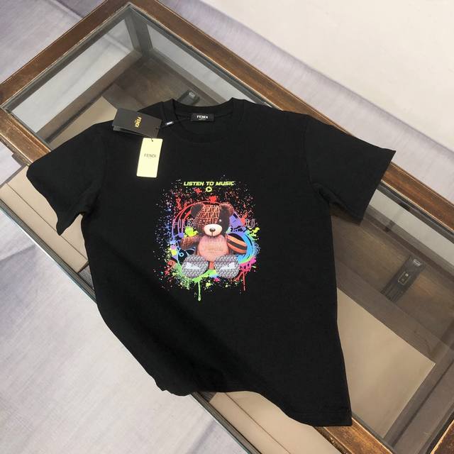 款号:F065 fendi 芬迪 25Ss 大师亲手设计潮牌新品印花圆领短袖T恤 春夏最新砖柜同步 Os落肩版型 - 260G双纱纯棉顶级面料 手感柔软 百分百