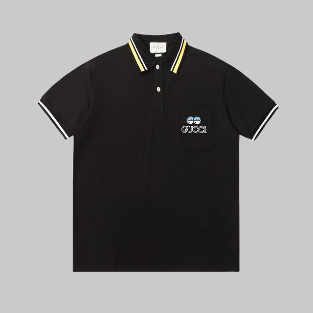 高品质 g家口袋小眼睛刺绣短袖polo gucci标识与缤纷趣致元素碰撞生辉 融入印花 贴饰和刺绣焕发新意 这些灵动图案汲取艺术 设计与时尚之精髓 锐意打破常规