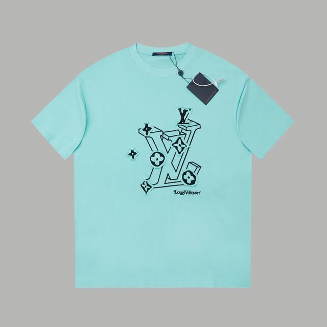 LV 25Ss早春新款 刺绣Lv字母短袖 轻奢主义 男女日常通勤穿搭必备单品 正确版本 欢迎对比 详细特征 320克 % 纯棉双纱汗布面料 同缸定染特种加粗32