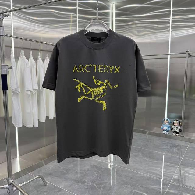 始祖鸟 2025春夏新款260克 短袖T恤 个性印花 男女同款宽松版 S M L Xl Xxl 五个码 黑色 白色 灰色