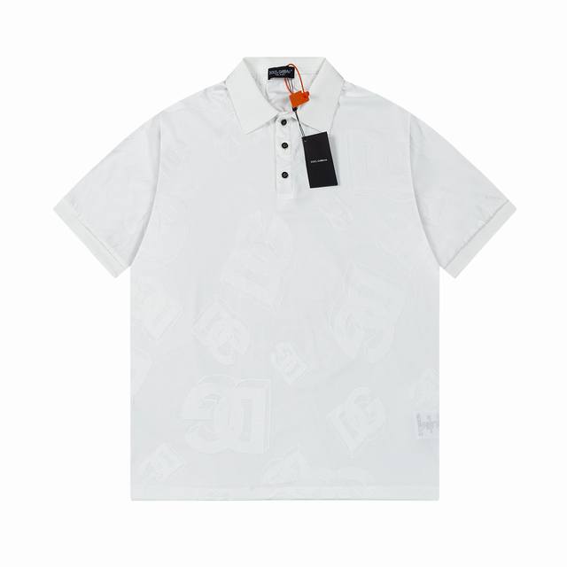 杜嘉班纳Dg 新款布匹提花polo短袖 高品质布匹纯棉洗水手感.条纹清晰.舒适柔软透气 还原特殊工艺带来的潮流 罗纹定制定染 采用高端索罗娜领.三标齐全 非市场