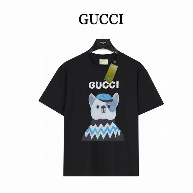 gucci 绅士小狗 短袖T恤 款号:Gg11 黑色 240克重磅小落肩100%棉T恤 Os版型 宽松有型好搭配 采用精梳紧密赛络工艺 面料更耐磨 袖口以及下摆