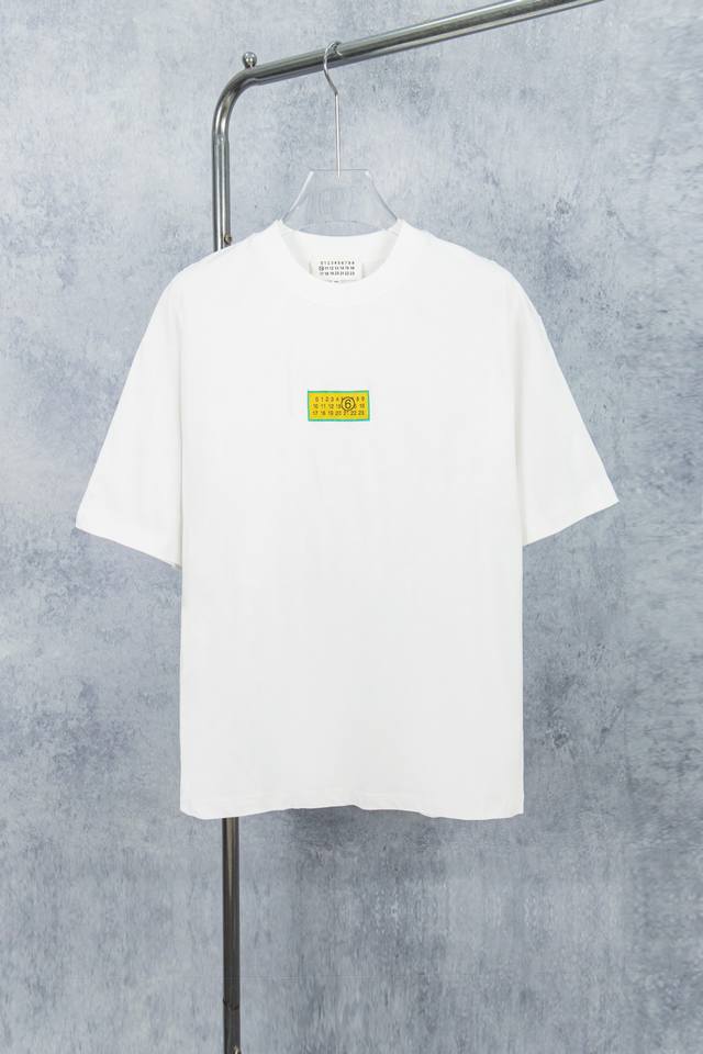 款号 M017# maison Martin Margiela 梅森马吉拉25Ss 章仔款短袖T恤 yb一比一开发 100%棉 采用订色订染毛圈纯棉衣面 250