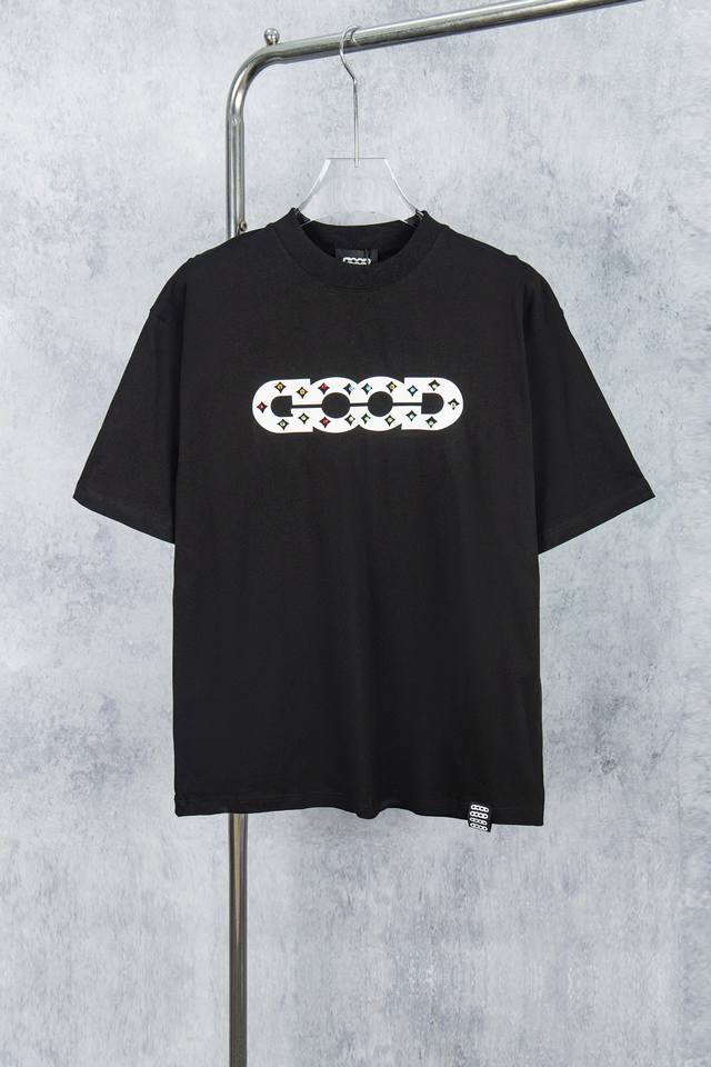 款号 D003# goodbrand 25Ss 进口厚胶Logo烫钻短袖T恤 yb一比一开发 100%棉 采用订色订染毛圈纯棉衣面 250G双股双纱 手感舒适