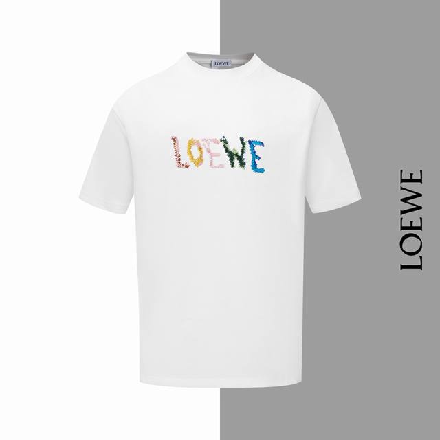 款号#Z39 罗意威彩色字母刺绣圆领短袖 loewe 官网一致款式 面料 32支双纱280克纯棉面料 同缸同色织染螺纹 颜色一致 工艺 进口机器饱满万针字母刺绣