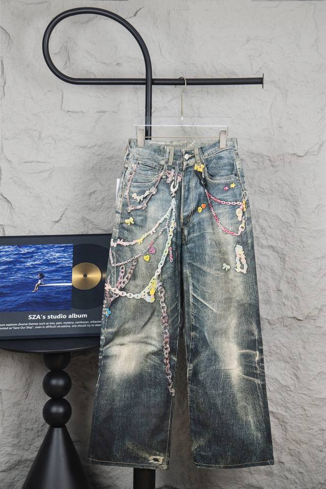 款号 M121 Acne Studios Ac风格3D打印花错视画低腰宽松牛仔裤 1981M 男女同款 磨毛无弹面料 才能出得来3D的效果 难点是前前后后修正了