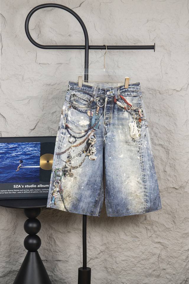 款号 M119 Acne Studios Ac风格3D打印花错视画低腰宽松牛仔短裤1981M 男女同款 磨毛无弹面料 才能出得来3D的效果 难点是前前后后修正了