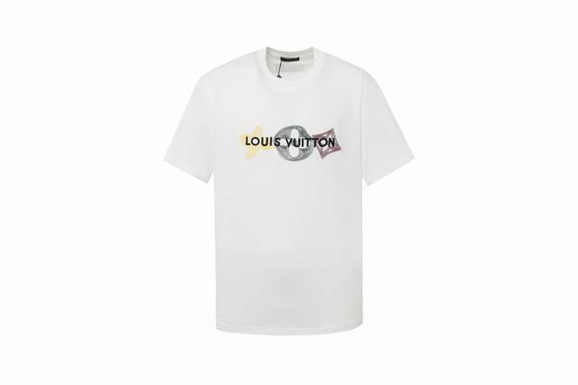 2437款 新款 高品质Lv路易多种工具刺绣圆领短袖T恤 立体前胸刺绣针数 还原Zp 一比一 定制定染245克 手感非常舒服 超级百搭好看的一款短袖 三标齐全