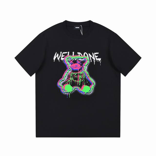新款上架 welldone23S新款小熊T 现货 前幅五彩小熊立体发泡工艺 定织定染32支紧密爽滑面料 上身舒适透气 宽松版型 男女同款 颜色 白色 黑色 码数