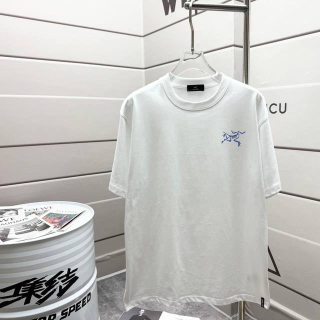 Arc'teryx Jilsander始祖鸟短袖 2025春夏新款 小鸟系列字母Logo印花短袖T恤衫 采用定制280克双纱纯棉面料 男女同款 休闲百搭 颜色