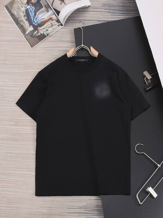 LV 甄选260克定制面料 顶级品质 精致鱼鳞绣花+手工喷绘工艺 男女同款 尺码 S M L Xl Xxl 五个码 黑色 白色