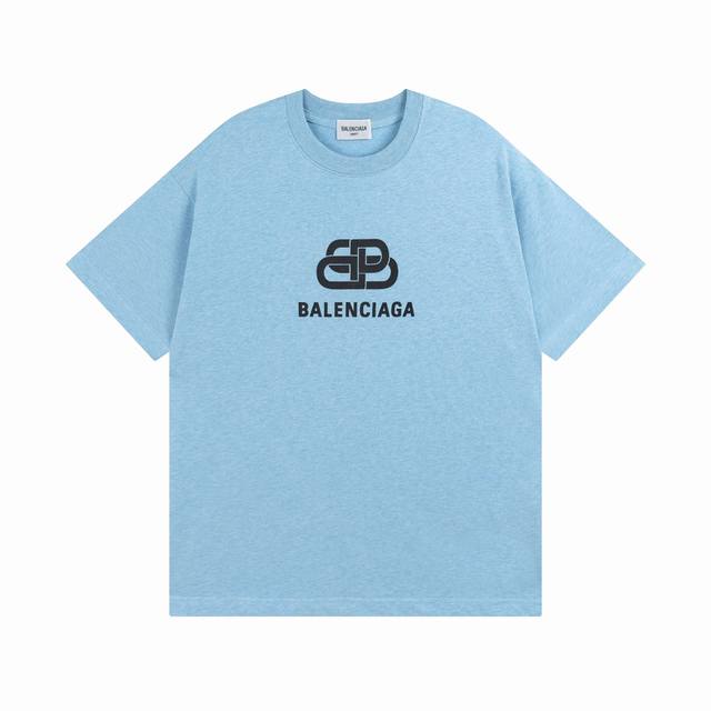 细节图 顶级版本.官网品质 Balenci*Ga 巴黎.经典款. Ss22#Balenci*Ga 锁扣字母Logo短袖T恤.砖柜同步 面料采用巴黎Zp定织定染全
