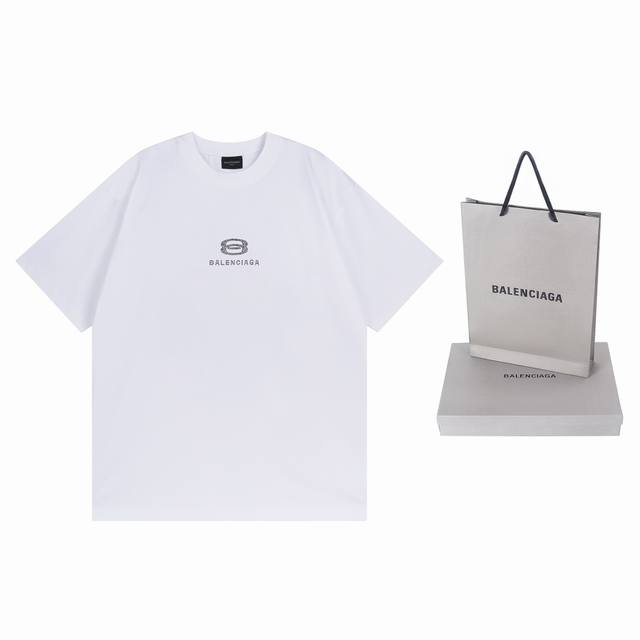 细节图 顶级版本.官网品质 Balenci*Ga 巴黎Balenci*Ga#新款 前后面经典Logo烫钻短袖T恤.砖柜同步 面料采用巴黎Zp定织定染全棉双纱紧密