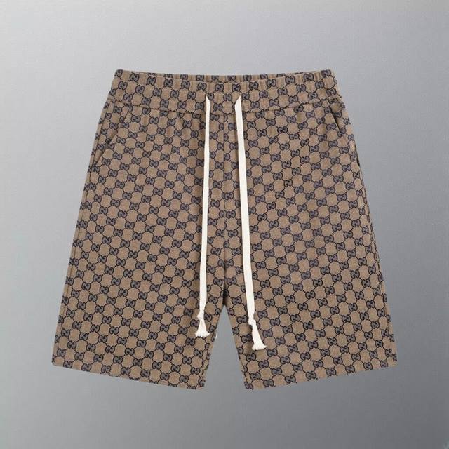 高版本 gucci 古驰新款满印提花短裤 专柜同步 面料跟专柜一样订制 独家款2025 爆了夏季新款 定制提花双G面料 纯棉提花质量超A 男女同款 休闲短裤五分