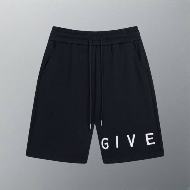 高版本 givenchy 纪梵希 经典立体绣花 Logo标识 五分裤 360克高品质牛肚纯棉面料 特别手感 超级质感 舒适柔软透气 休闲宽松版型 潮流短裤男女同