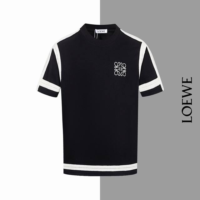 款号#Z137 罗意威包边织带刺绣小标圆领短袖 loewe官网一致款式 面料 32支双纱280克纯棉面料 同缸同色织染螺纹 颜色一致 工艺 进口机器饱满刺绣大标