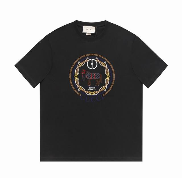 gucci24Ss夏款 古驰品牌标识马&文字绳索T恤 -采用双纱纯棉250G 面料颜色定制定染 不缩水不退色 手感舒服 质感超强全套原版辅料 芯片细节到位 潮男