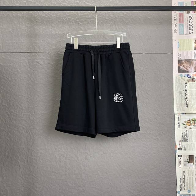 A100 lowew 罗意威 25新款 冰火人刺绣 短裤 男女同款 宽松版型 定制金属扣子 采用舒适面料水洗不开裂 原版纯棉定制面料 无任何色差宽松版型 上身舒