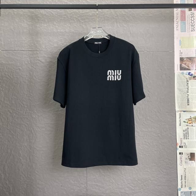 C39 miu Miu 300高克重 高端镶钻工艺 独家专供新款原单男士休闲短袖 高端定制 高版本 时尚百搭爆款 进口面料 手感超柔软细腻 穿着亲肤舒适 高端精