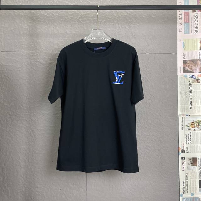 A43 louis Vuitton路易威登Lv 300高克重 高端刺绣工艺 宽松版型 男女同款 独家专供新款原单休闲短袖 高端定制 高版本 时尚百搭爆款 进口面
