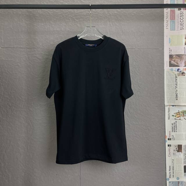 A38 louis Vuitton路易威登Lv 300高克重 高端刺绣工艺 宽松版型 男女同款 独家专供新款原单休闲短袖 高端定制 高版本 时尚百搭爆款 进口面