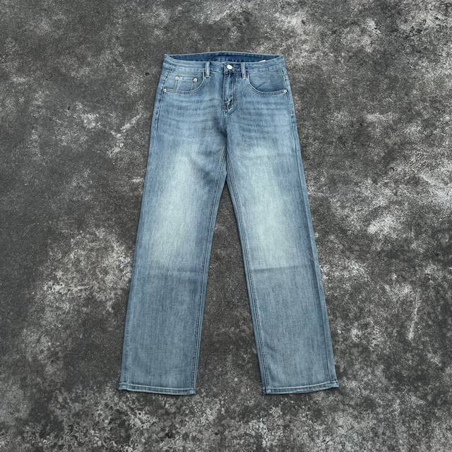 款号331 拉夫劳伦polo Ralph Lauren男士休闲牛仔裤F rrl是拉夫劳伦中的一个高端系列 一款牛仔裤的价格p官网在售4590 最经典的一款美式复