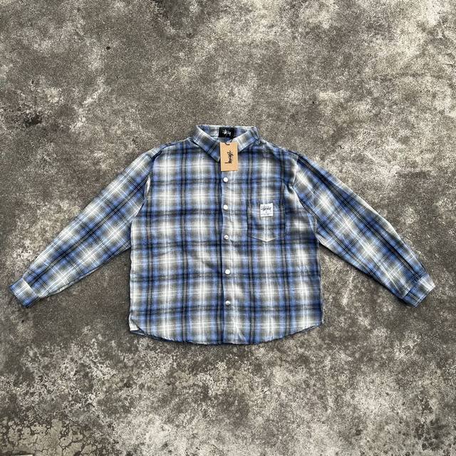 款号329 stussy Fw 斯图西早秋系列格子衬衫外套 斯图西官网秋冬首发 进口法兰绒格纹优质面料 手感细腻 上身舒适 全身立体定位对格子裁剪 耗时耗料 O