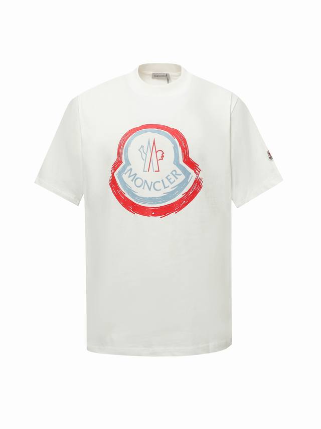 moncler 蒙口2025Ss手绘大Logo印花短袖T恤 定制云舒绒棉平纹柔软细腻舒适贴肤标志性Moncler标识点缀于胸前 仿佛艺术家的灵魂印记辨识度拉满低