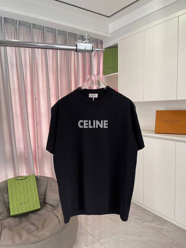 celine 塞琳 2025夏季新款 个性字母Logo印花 定制面料300G 短袖T恤 男女同款 尺码 S M L Xl Xxl 五个码 颜色 黑色 白色 湖绿