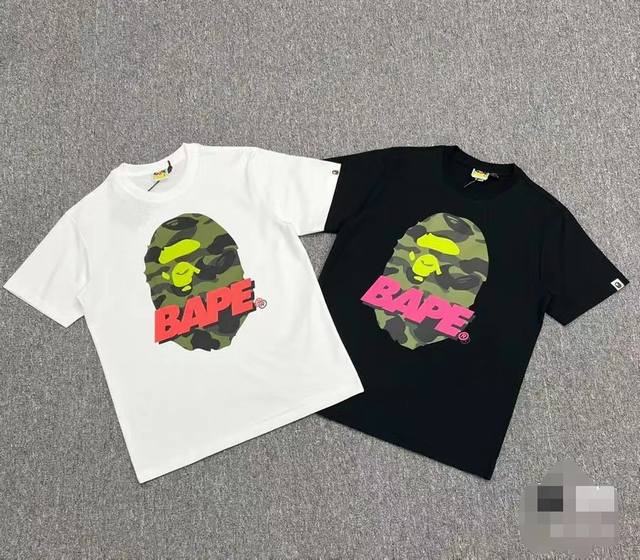 001157款A Bathing Ape 迷彩印花短袖T恤 男女同款 码数Smlxlxxl 黑色白色