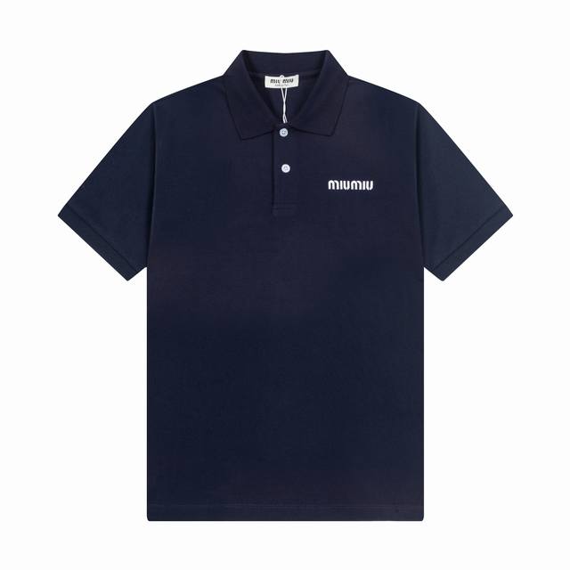 品牌 缪缪 Miumiu 面料 纯棉丝光珠地 克重 260 颜色 黑色 藏青 尺码 M-Xxl 原版定制1 1细节还原 三标Logo齐全 高端定制 刺绣工艺 这