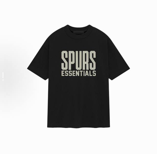 Fear Of God Essentials Nba 联名款 Nba-paris S S Tee Spurs 马刺队 后背字母印花图案圆领短袖T恤 男款 最新一
