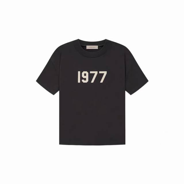 Xs-Xl只有黑色做5个码 顶级新款Fear Of God Essentials Fog复线 男女情侣明星同款短袖T恤纯棉宽松 1977系列 1977是Jerr