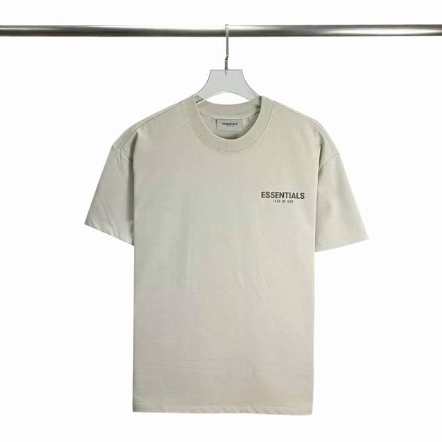 顶级版本Fear Of God Fog Essentials 3 反光 新款胸前小标反光纯棉男女情侣明星同款短袖 高品面料采用高端双纱爽滑棉 丝滑柔顺 不变形