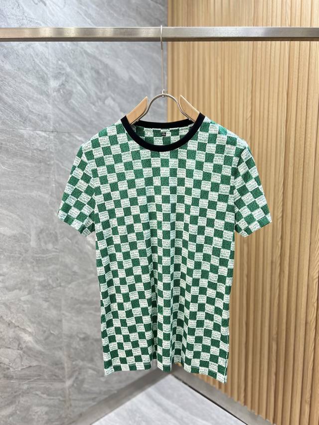 Lv 路易威登 2025年春夏新品上新 三标齐全 3D数码印花设计 圆领短袖T恤 好货不用过多介绍 看细节 专柜码数 M-Xxxl 175 140建议Xl