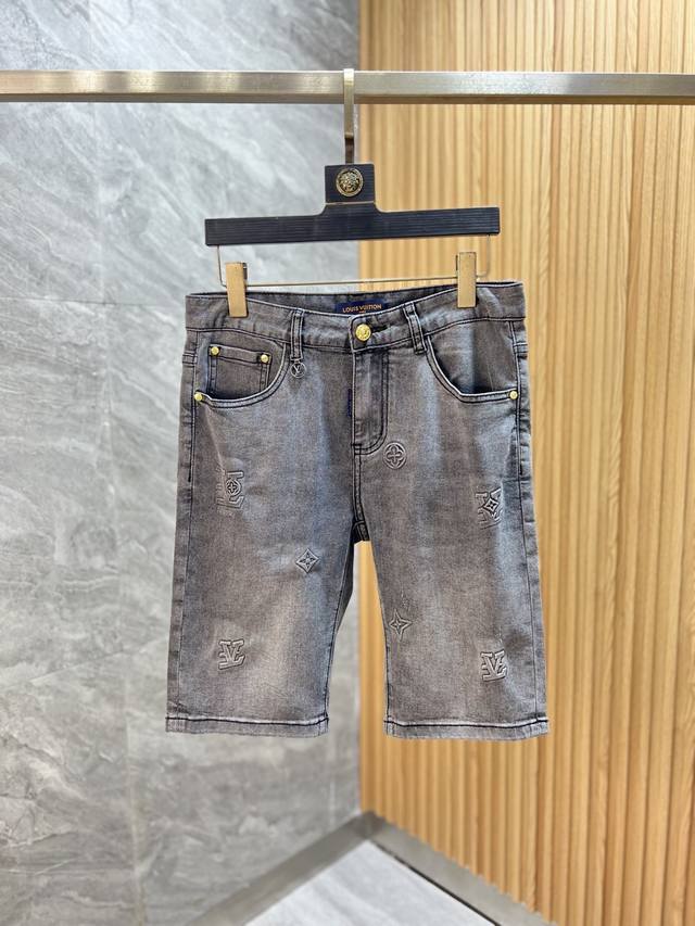 Lv 路易威登 2025春夏新品 三标齐全 牛仔裤 好货不用过多介绍 看细节 专柜码数 29-38 175 140上身32码