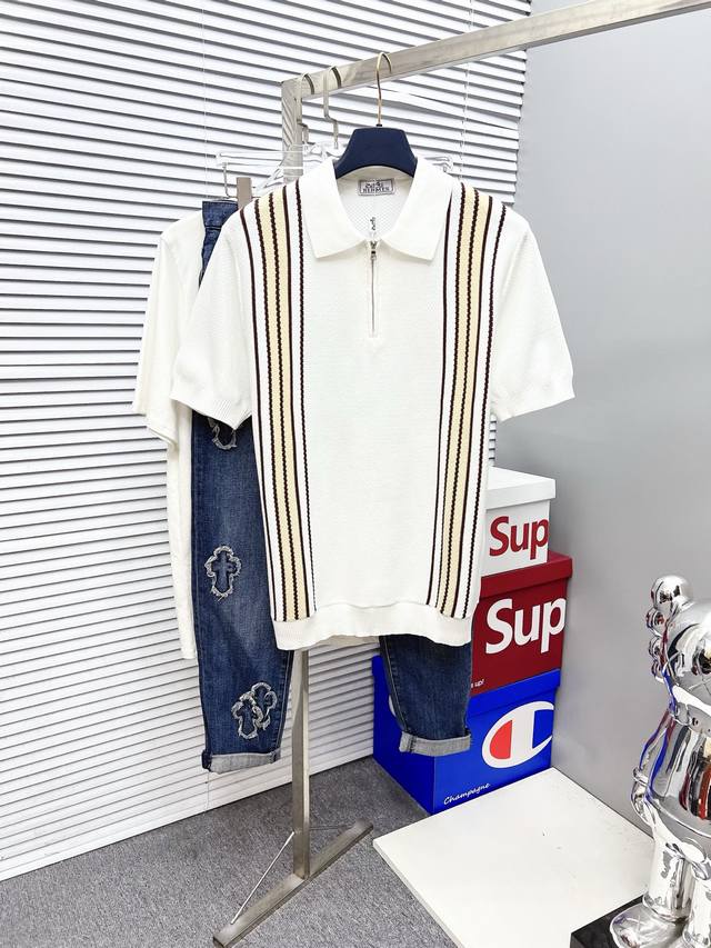 爱马仕 25Ss新款针织短袖 超经典设计 简约没有任何多余累赘感 衣橱不可缺少的一件百搭单品 采用优质羊毛制作而成 穿身上超级舒适 前卫又实穿 精致完美工艺 时