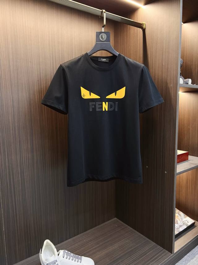 Fendi 芬迪 2025Ss春夏高品质丝光棉短袖T恤 M-6Xl可穿至230斤 顶级原单品质 当下最新工艺要求 顶级订单要求车线做工 超级好搭配 顶级定制 搭