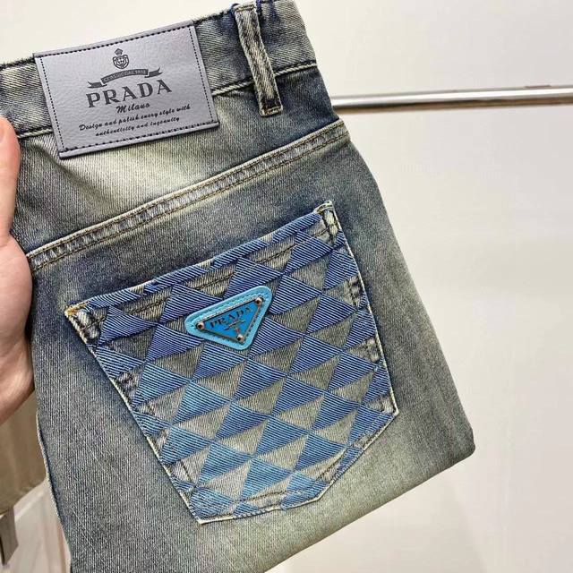 oc-539 prada普拉达 Ss春夏新款加柔牛仔裤 只做精品 看面料 看做工 看细节 原厂原布原洗水 进口原版水洗弹力面料进口原版水洗弹力水洗面料 弱饱和度