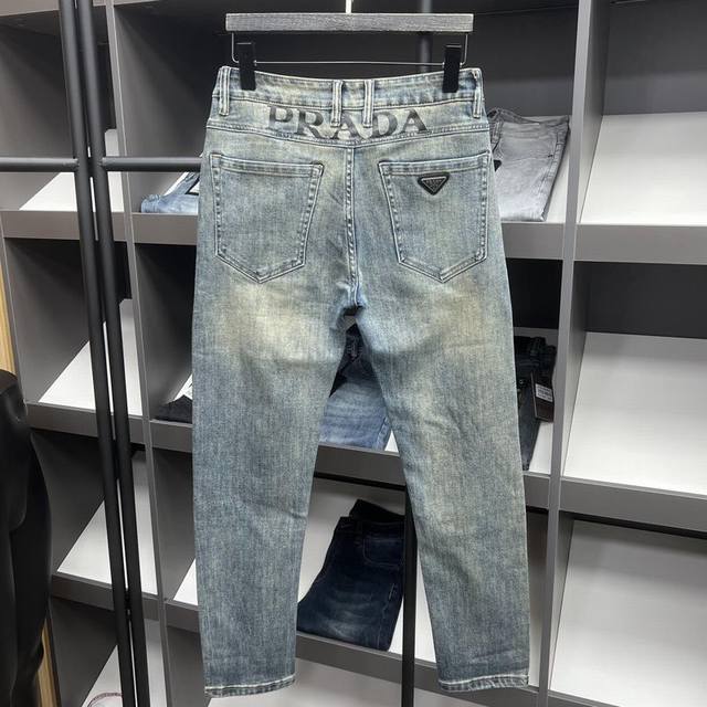 oc-542 prada普拉达 Ss春夏新款加柔牛仔裤 只做精品 看面料 看做工 看细节 原厂原布原洗水 进口原版水洗弹力面料进口原版水洗弹力水洗面料 弱饱和度