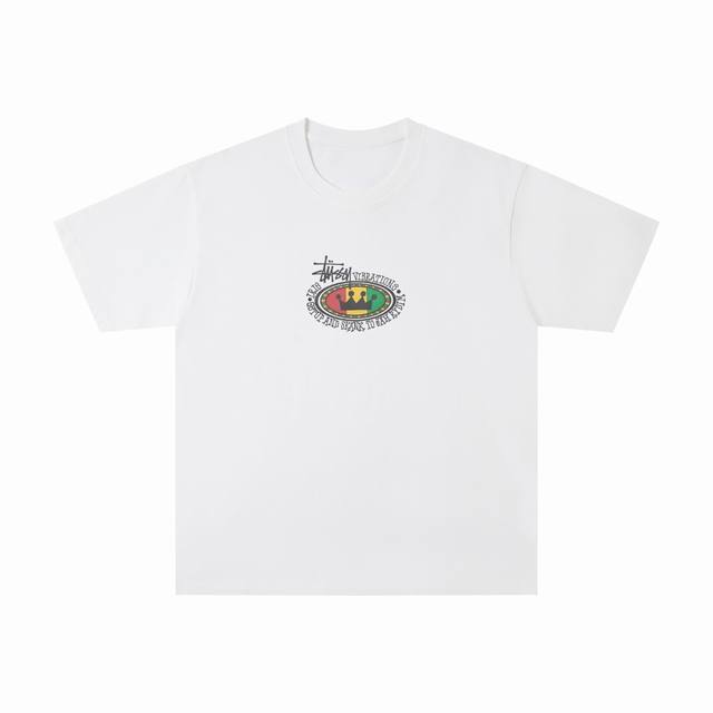 款号:Wkd24 斯图西Stussy 25Ss夏季皇冠涂鸦新款基础宽松短袖T恤 男女情侣同款 整体的设计简洁大气 胸前皇冠涂鸦印花图案让整件衣服的冲击感更佳更显